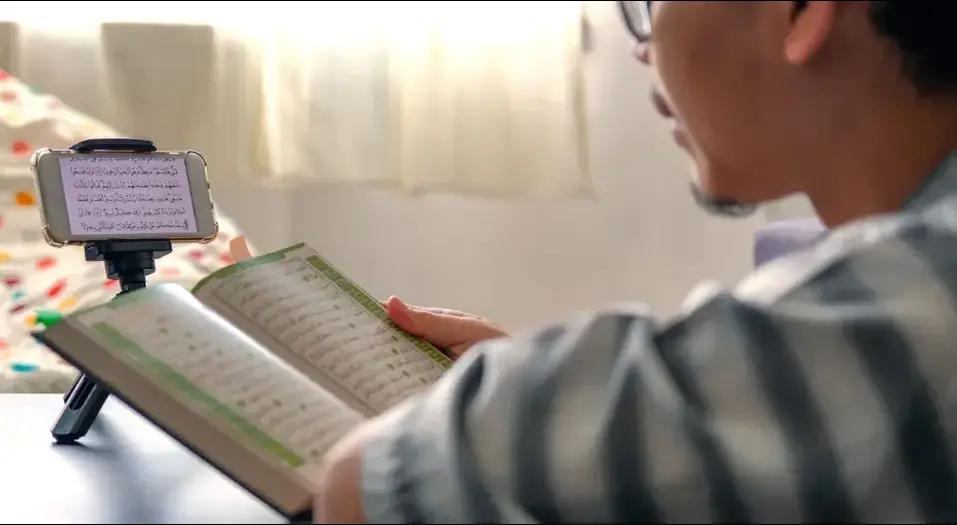 How Can Adults Start Learning Quran Online?
